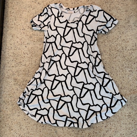 Ava sky tshirt dress size small - Picture 2 of 5